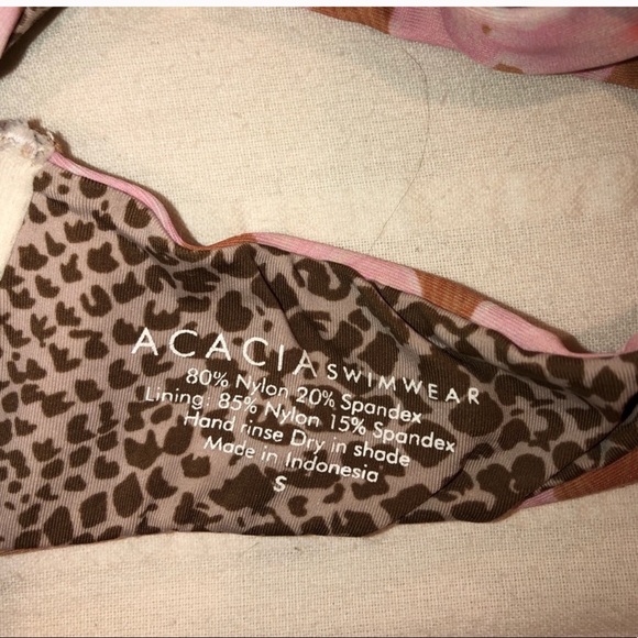 Acacia top - Picture 3 of 3